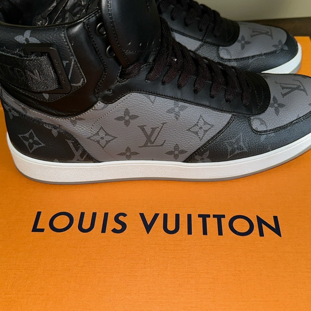 Louis Vuitton  hi-top sneakers - Picture 8 of 9